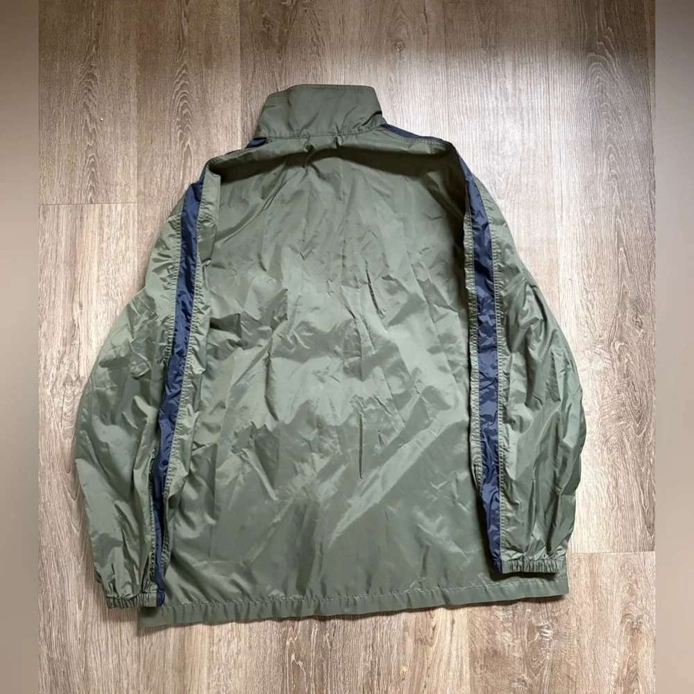 jacket for the cold brand nike for men - Picture 2 of 6